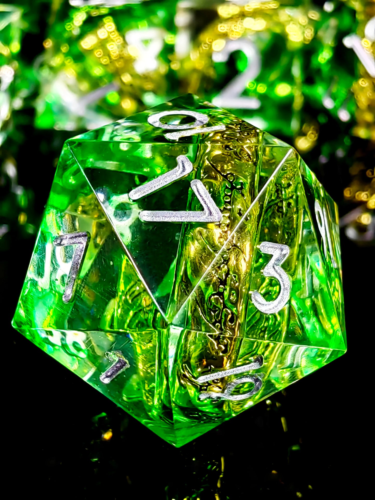 7-Piece Sharp Edge Resin Dice with Ring Inside